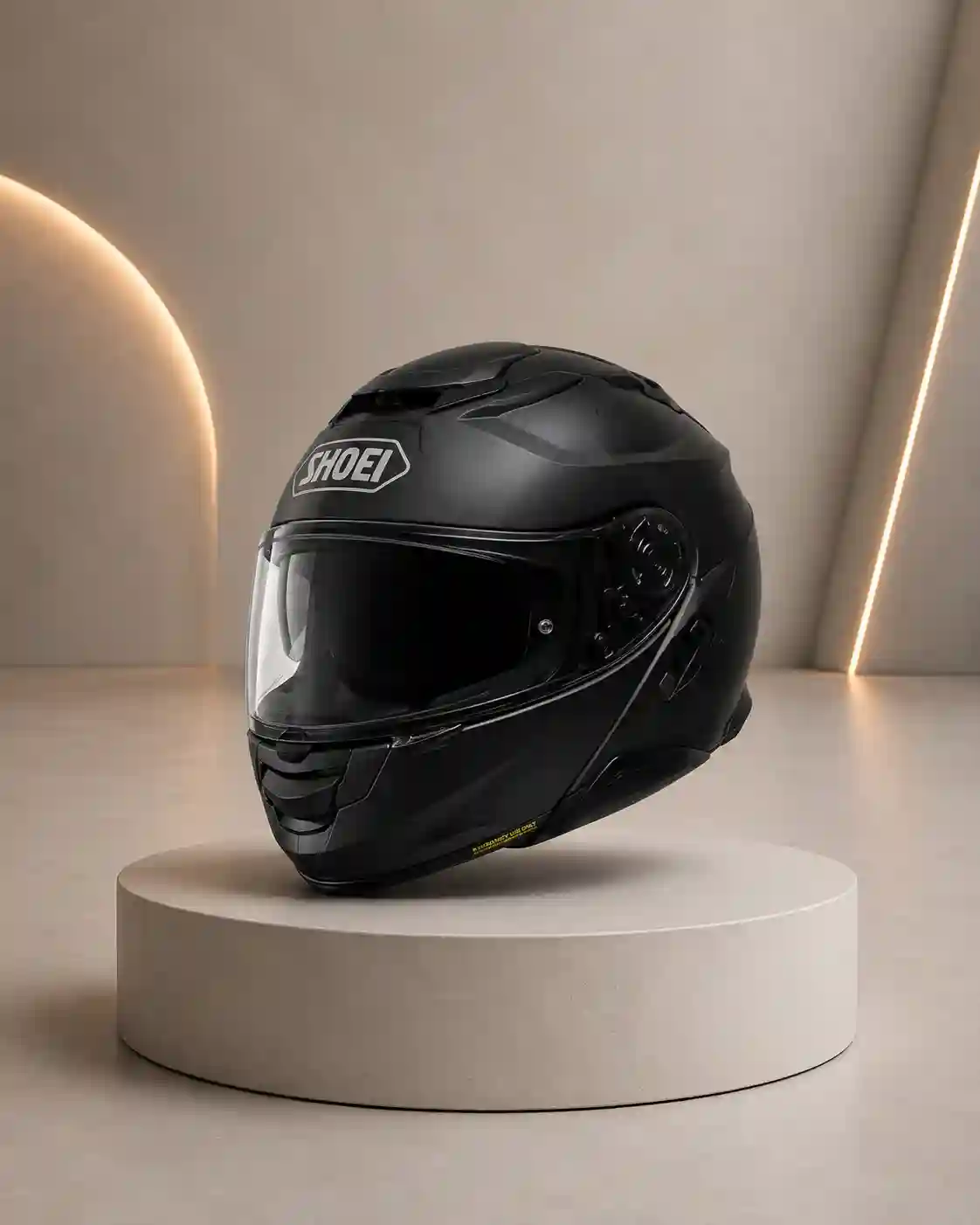 Shoei GT-Air 3. l'intégral touring référence en France (~580€)